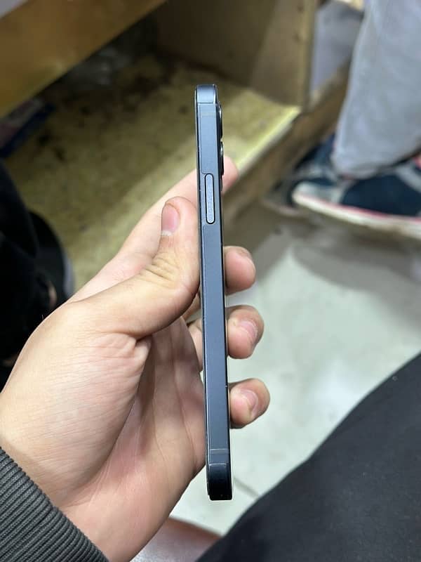 iPhone 12 128gb (Pta) 2