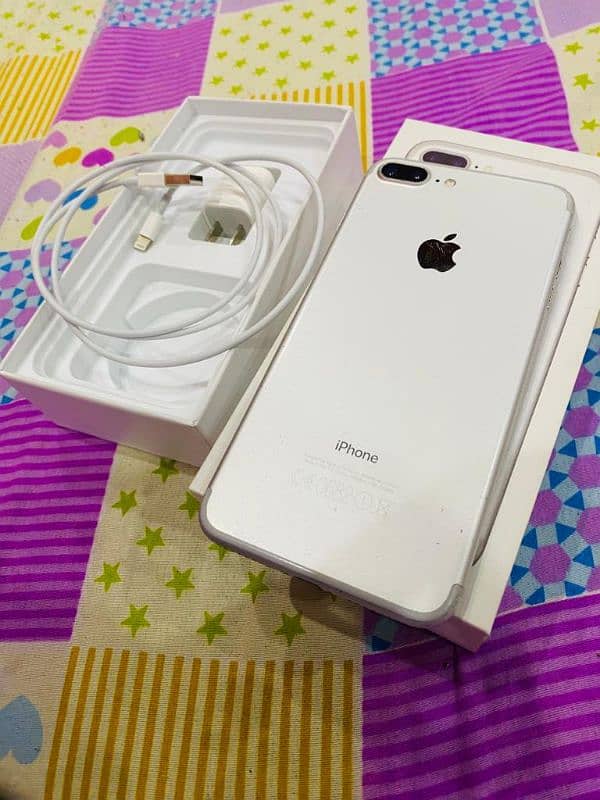 iPhone 7 plus 128gb PTA Approved with Box 2