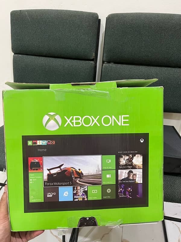 Xbox One 500GB 6