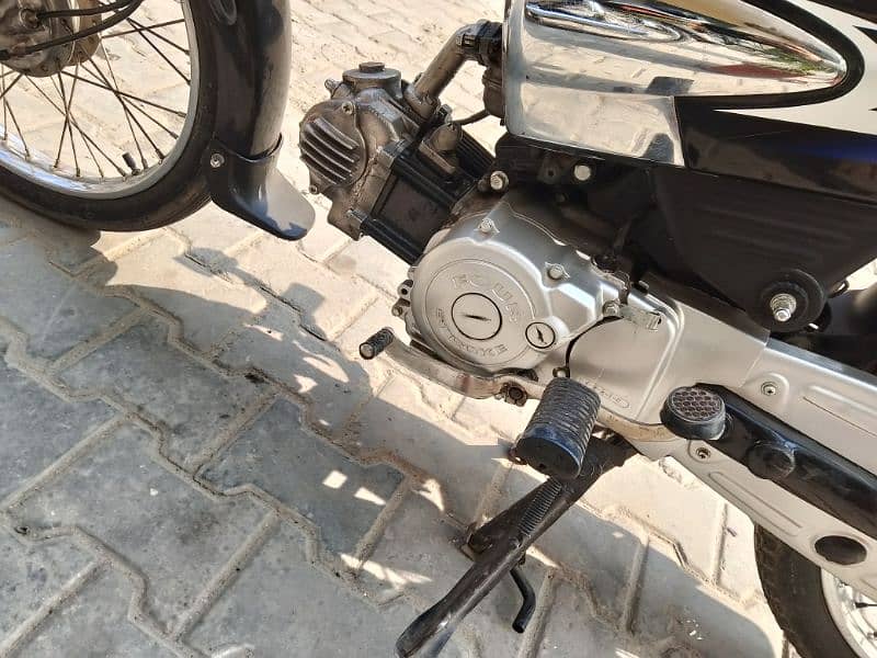 Yamaha Junoon YD100 4 Stroke 2008 8