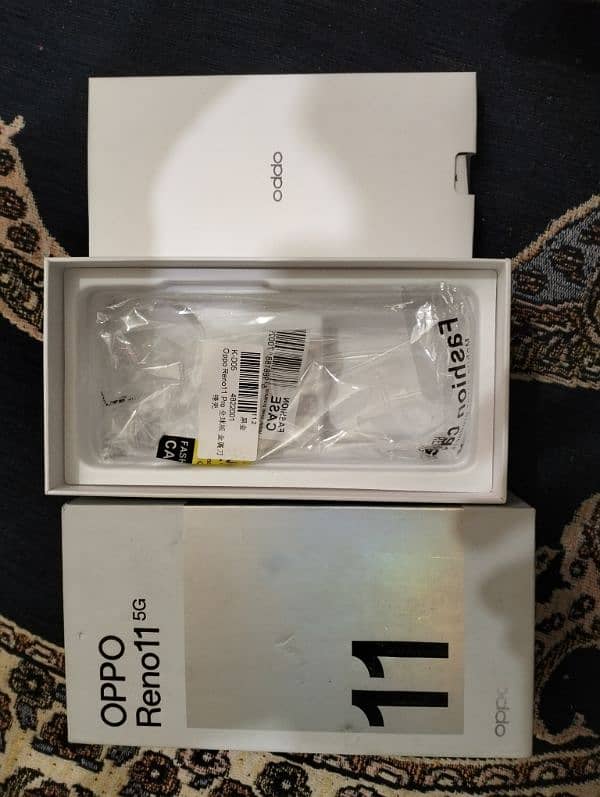 oppo Reno 11 pro 5G storage 512 rm12+12 non pta katan box charger 3