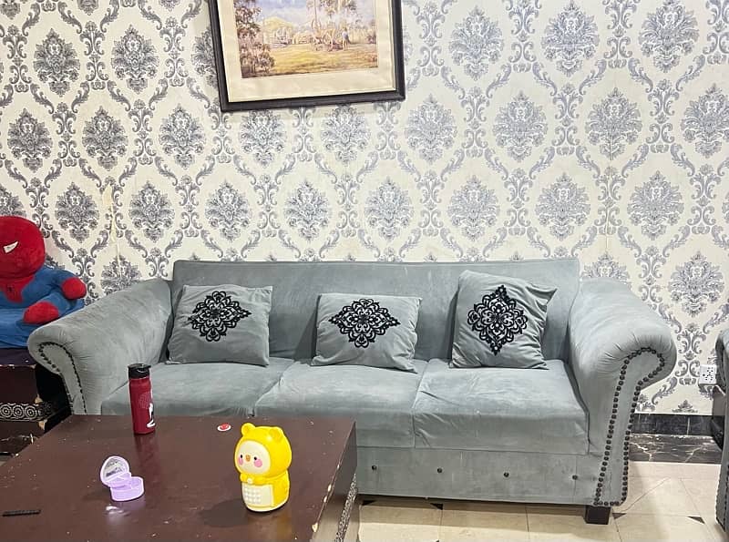 6 seater sofa set in good condition , Lahore 1