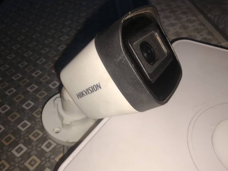 CCTV hikvision 2 camera+ DVR new condition 5