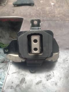 Kia spotig left engine mounting