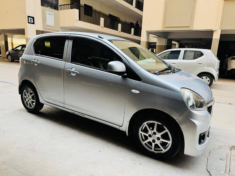 Daihatsu Mira 2014 1