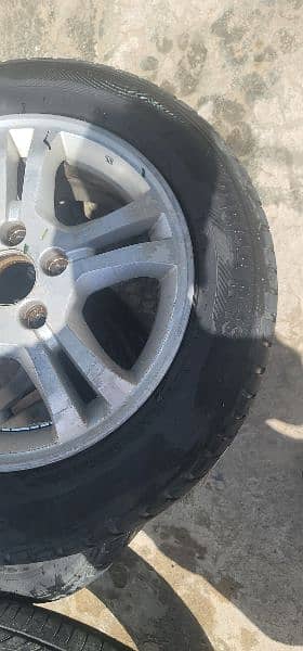 Alloy Rims with Tyres 2