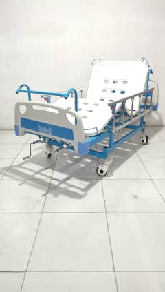 Manufacture Hospital Furniture Medical Bed Patient Bed Surgical Beds