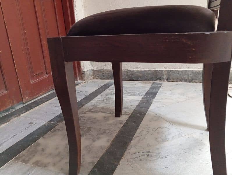 used dinning table 3