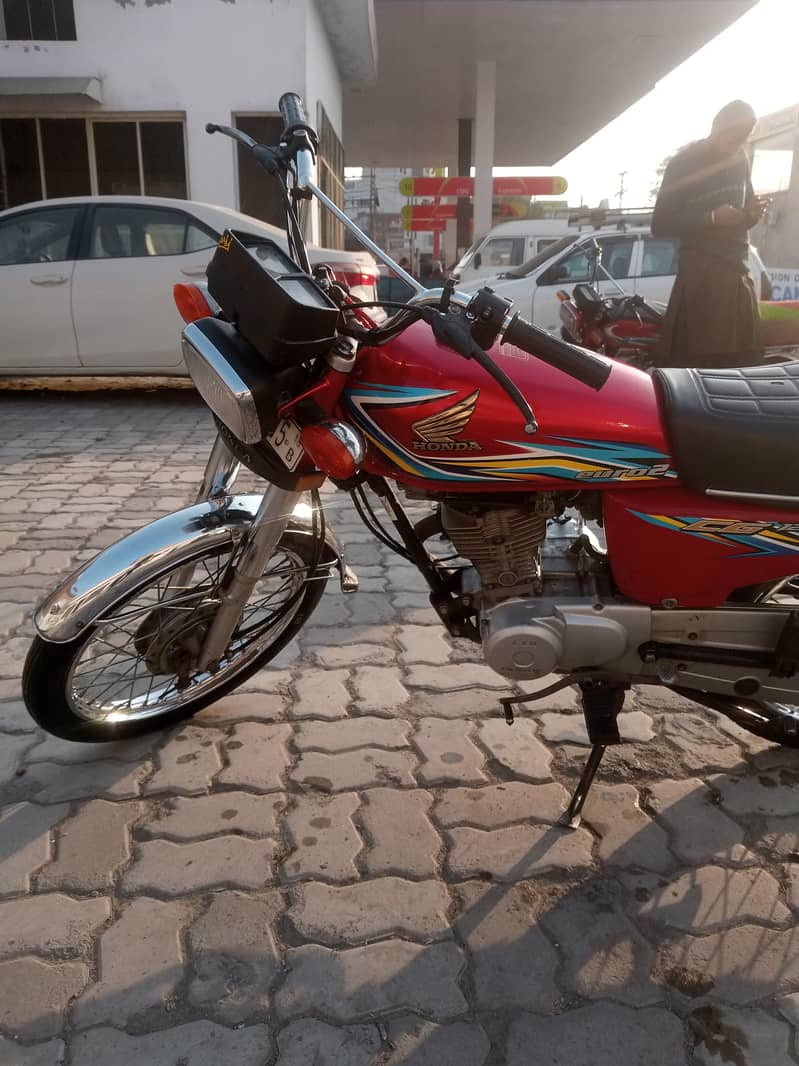 Honda CG 125 2018b genioun bike 3