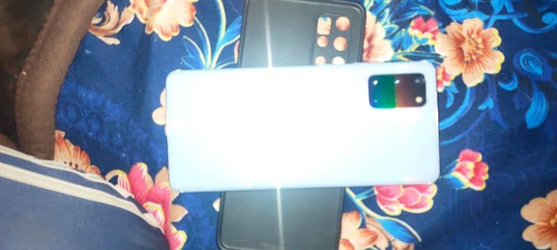 samsung s20 plus PTA approved original 5