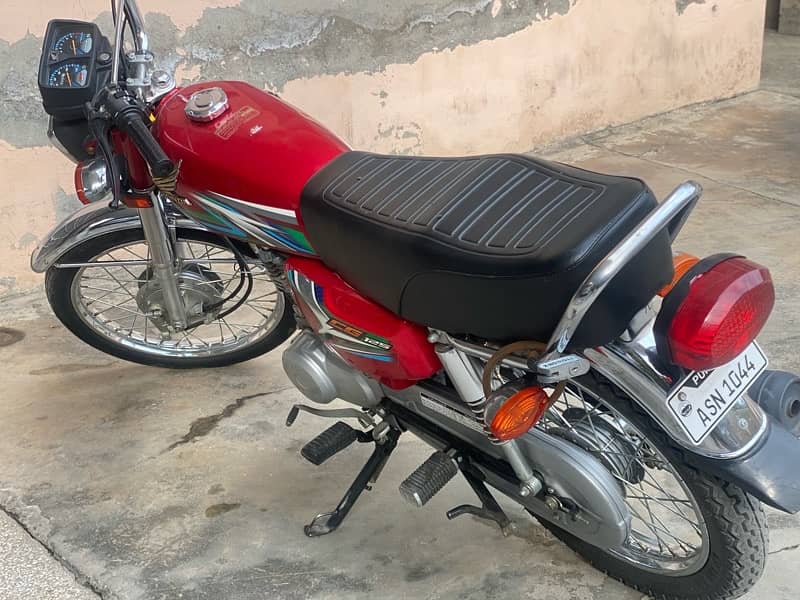 Honda 125 2023 2