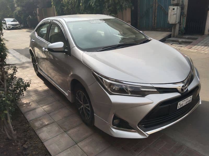 Toyota Corolla GLi 2017 model 2