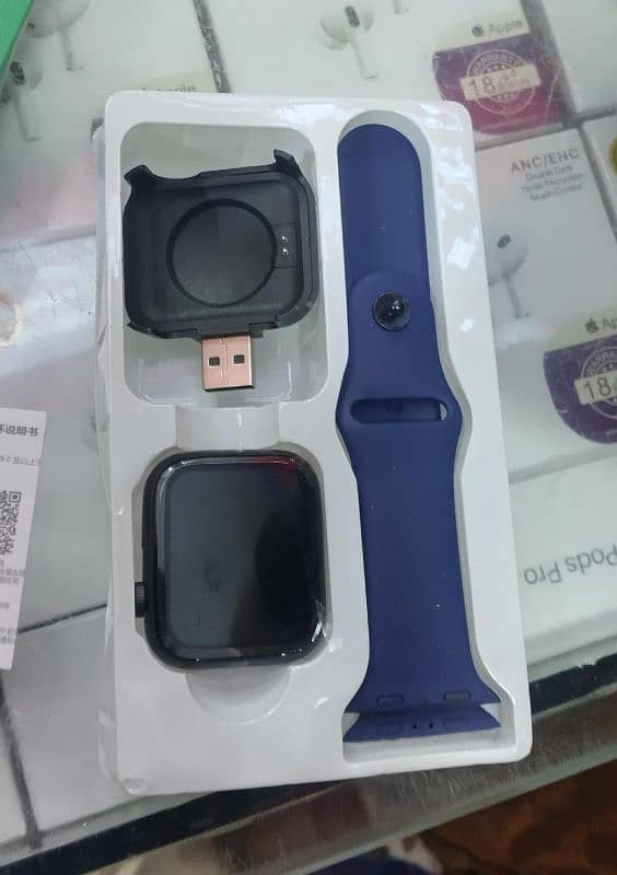 dynamic smart watch with lasting battery 1