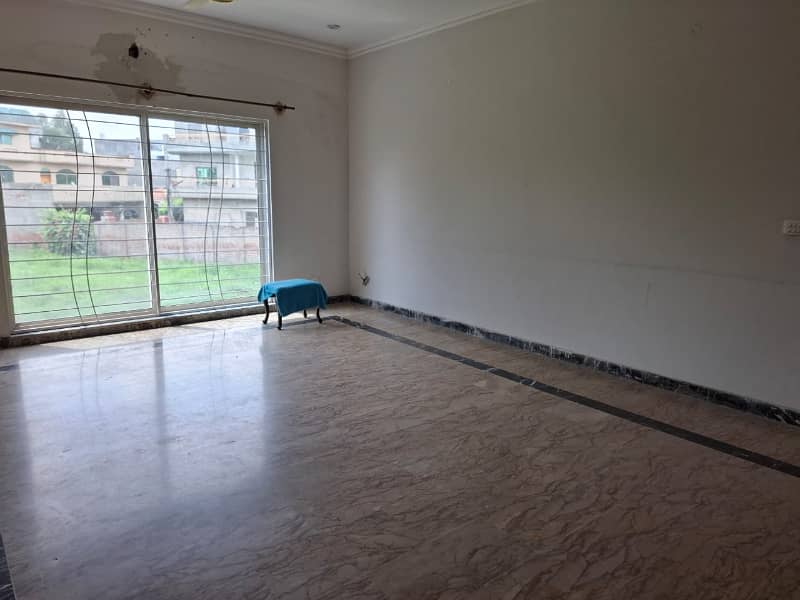 1 KANAL BEAUTIFUL UPPER PORTION AVAILABLE FOR RENT IN FAZAIA HOUSING SOCIETY 0