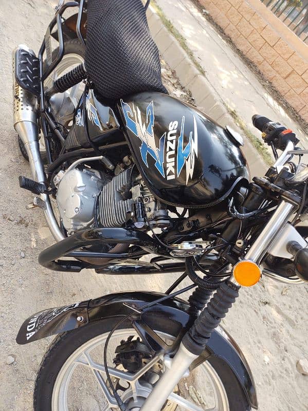 Suzuki Gs150 SE 2019 3