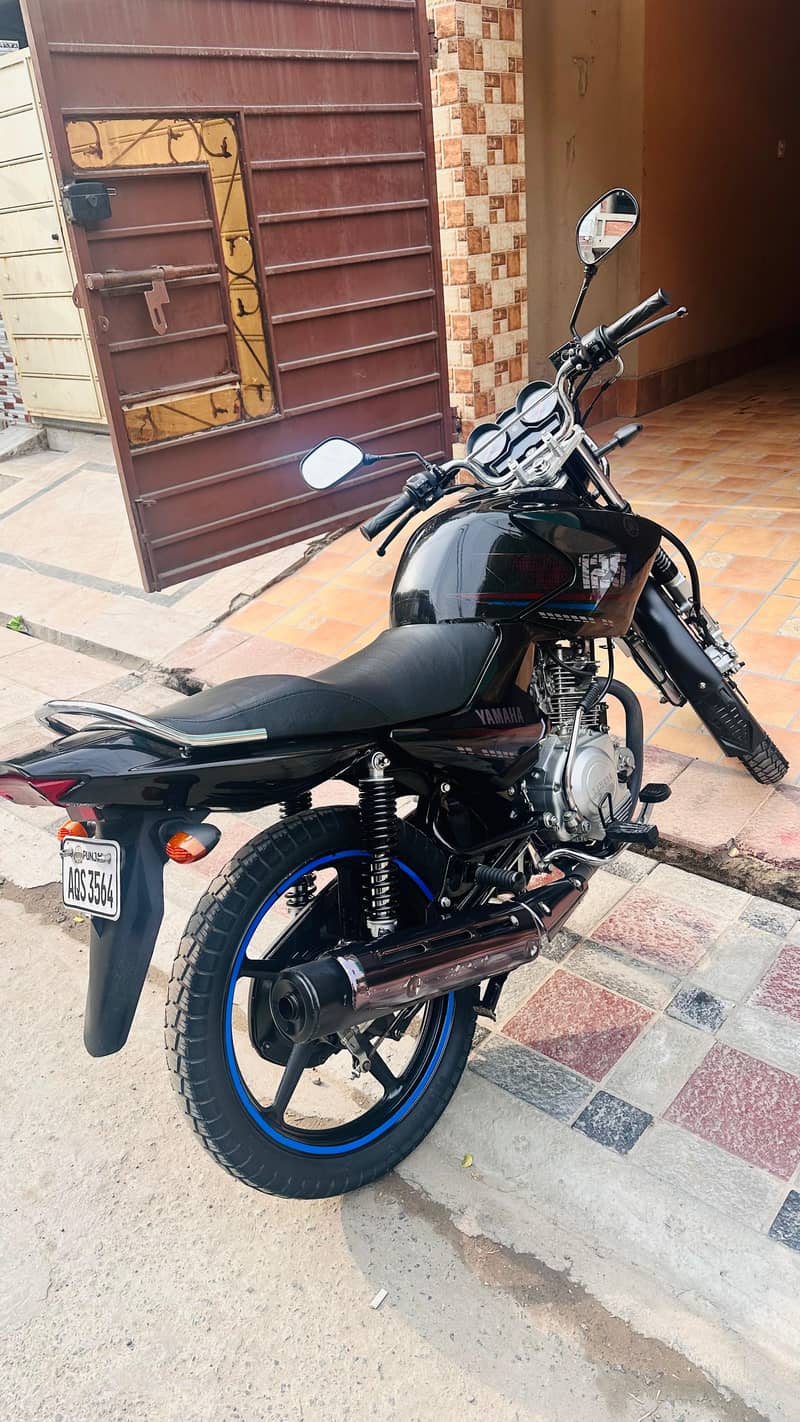 Yamaha YBR 125G 2023 6