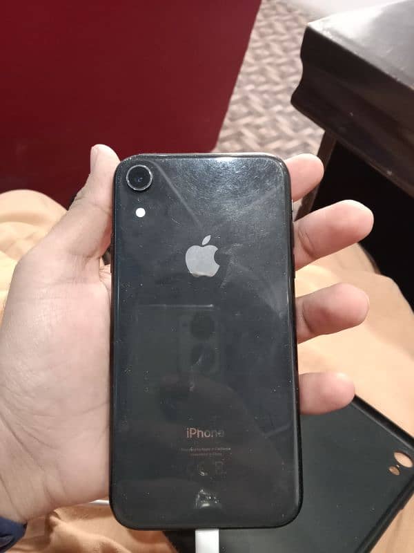 iphone xr 1