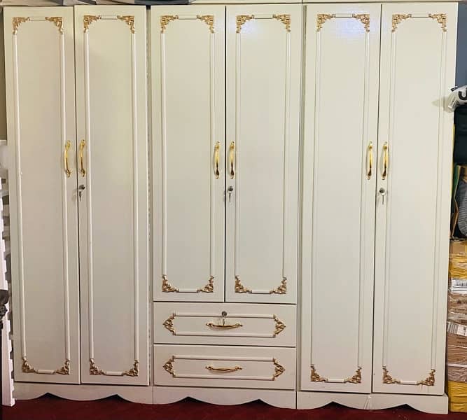 cupboard 0