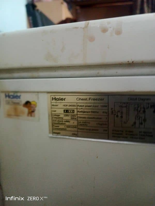 I'm selling Haier Dee freezer 11