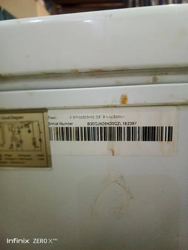 I'm selling Haier Dee freezer 13