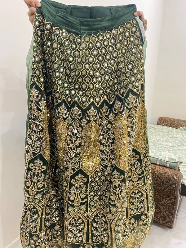 green lehnga 1