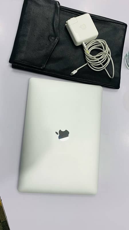 MacBook Pro 13” 512GB 2