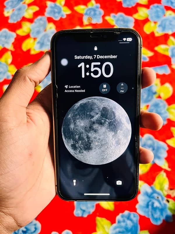 whatsapp number 03296229359 iphone Xr convert 13 pro ma 4