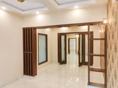 5 Marla beautifully designed upper protion for rent in parkview city lahore.