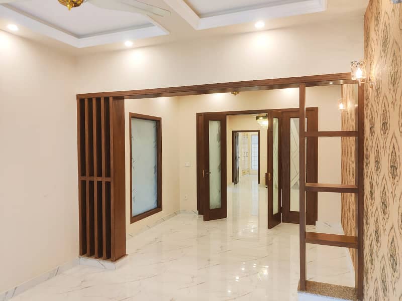 5 Marla beautifully designed upper protion for rent in parkview city lahore. 0