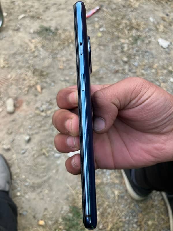 one plus 7t 8/128 approved 3