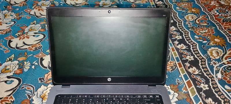 HP elitebook 840 6