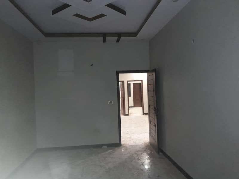 3 bed drawing dining portion for rent nazimabad 3 with car parking 1