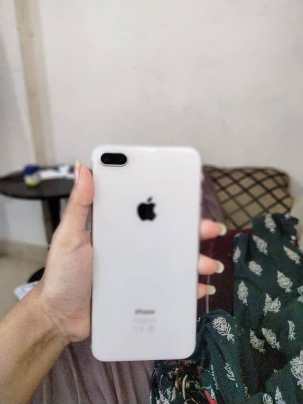 IPHONE 8 PLUS 256 GB 4