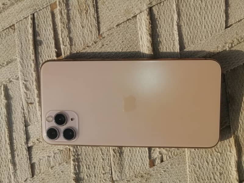 iphone 11 pro Max 256gb jv just frount camera not working 3