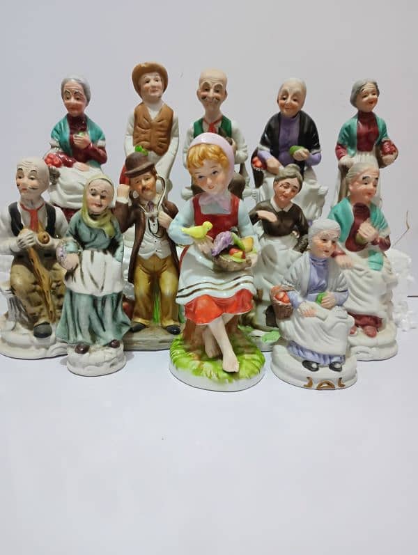 Collectable Figurines 15