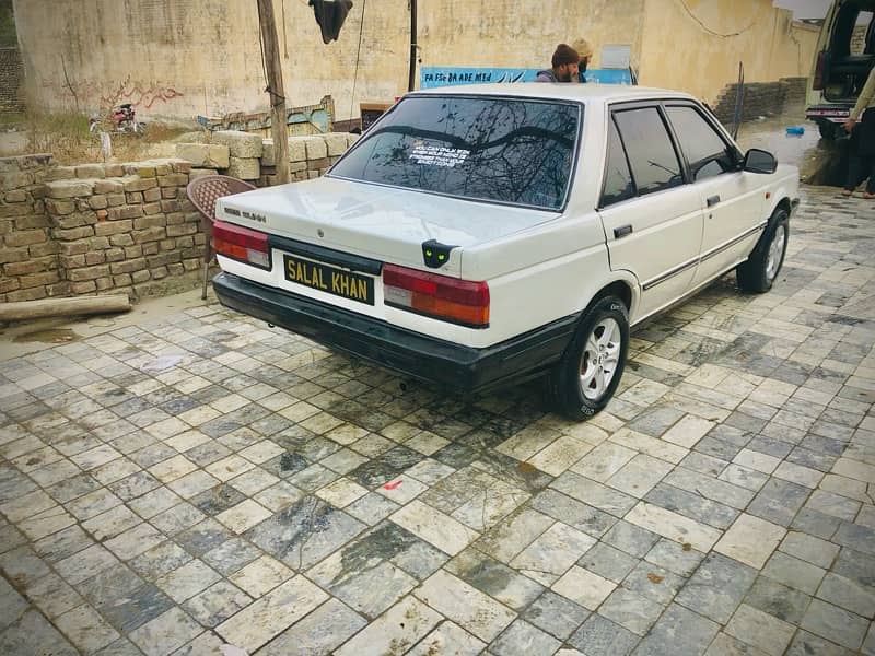 Nissan Sunny 1988 6