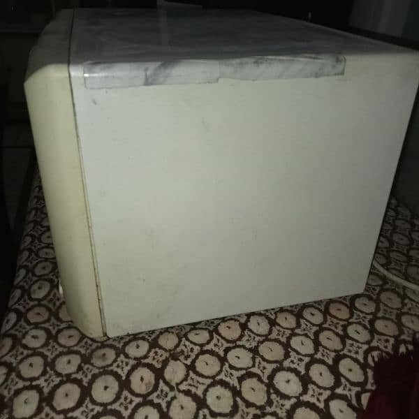 DAWLANCE MICROWAVE OVEN 3