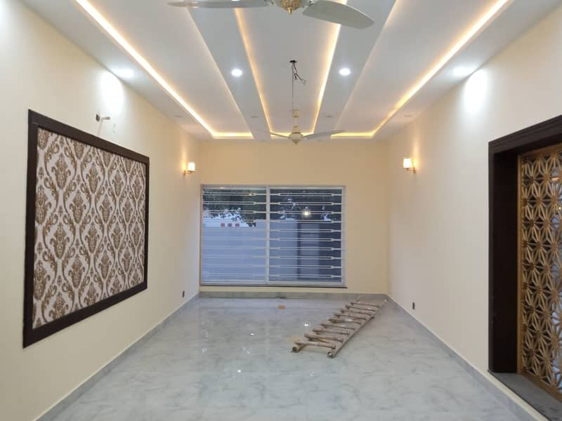 1 Kanal Luxury House For Rent In Jasmine Block Bahria Town Lahore 6