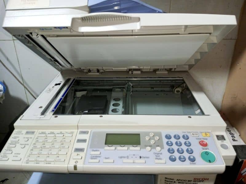 Photocopy Machine /Printer / Scanner 4