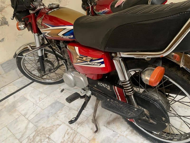 Honda 125 good condition 1