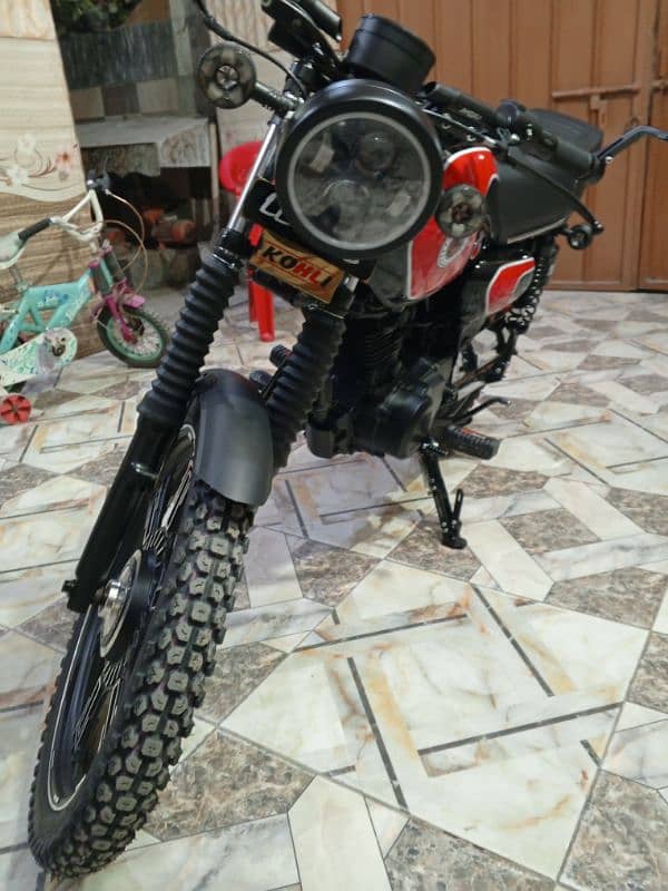 vip honda125 modified to cafy racer 0