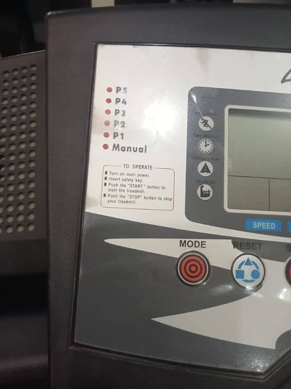 Electrical Treadmill Good condition 3