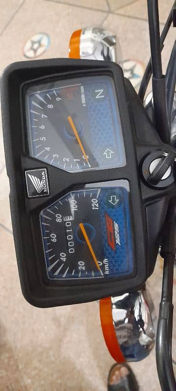 Honda 125 Self Start 6