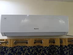 GREE AC ALMOST NEW FOR SALE