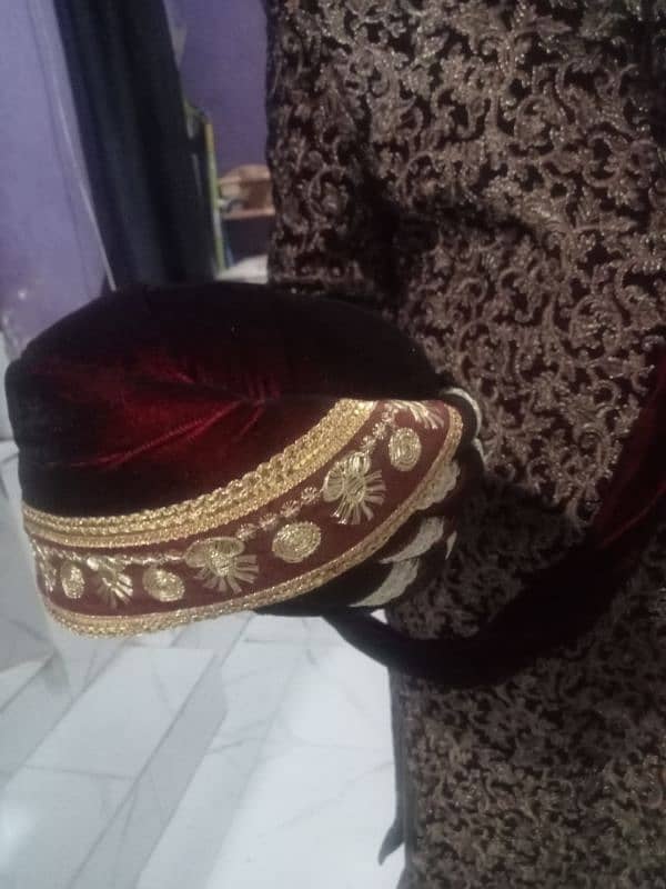 sherwani sarvani with khussa topi one day use only 2