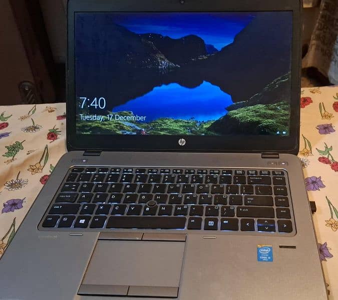 Hp elitbook  I5 5th generation 0