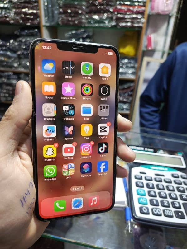 iphone xs max 256gb water pack non pta 0