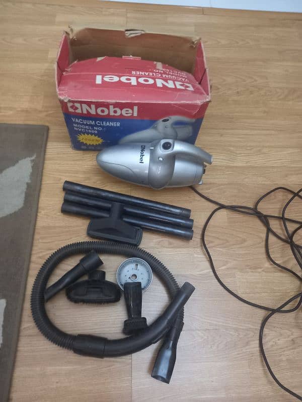 Nobel Vacuum Cleaner 1