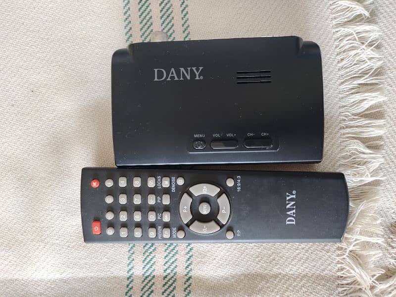 Original Dany HDTV 550 Device with all accessories and box 6