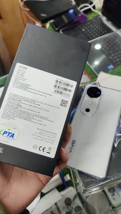 vivo v40 fresh